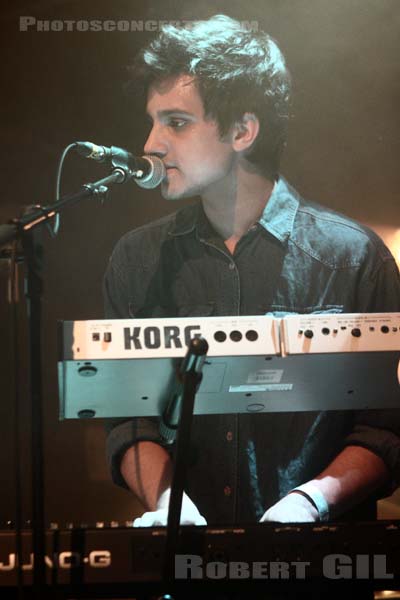 SMITH WESTERNS - 2011-04-16 - PARIS - La Fleche d'Or - 